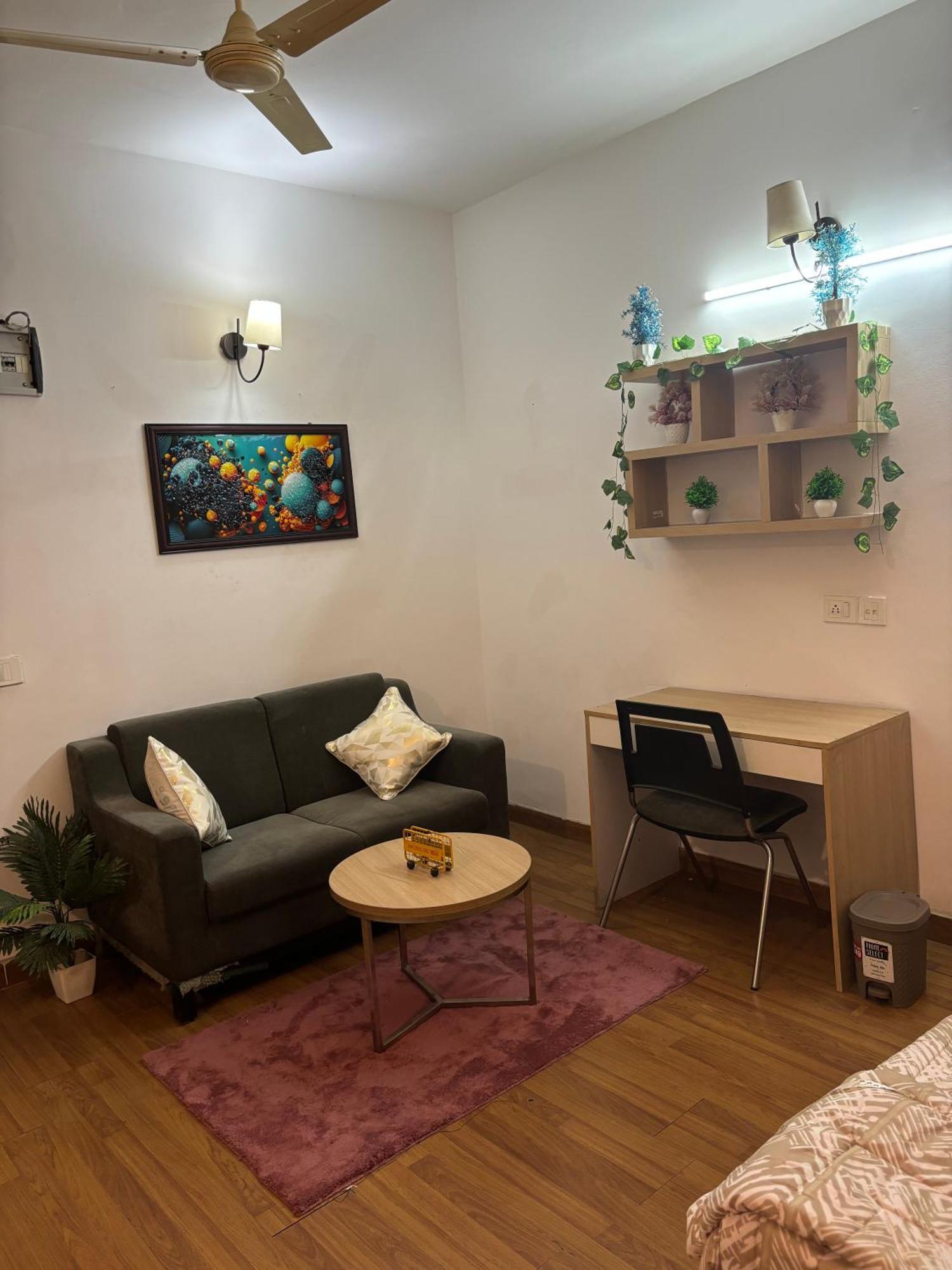 Guti Buti Homes 诺伊达 外观 照片